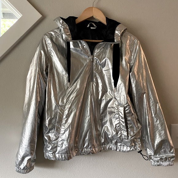 Old Navy Active Jacket Size Extra Small XS EUC - Picture 1 of 4